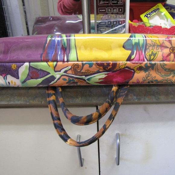 Mary Mary Earth Flowered Handbag Purse - Picture 6 of 6